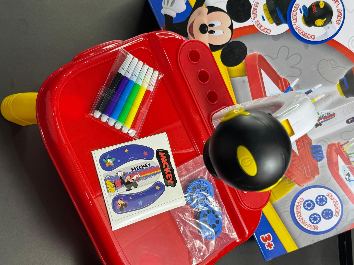 Disney Mickey's Magical Projector Art Table