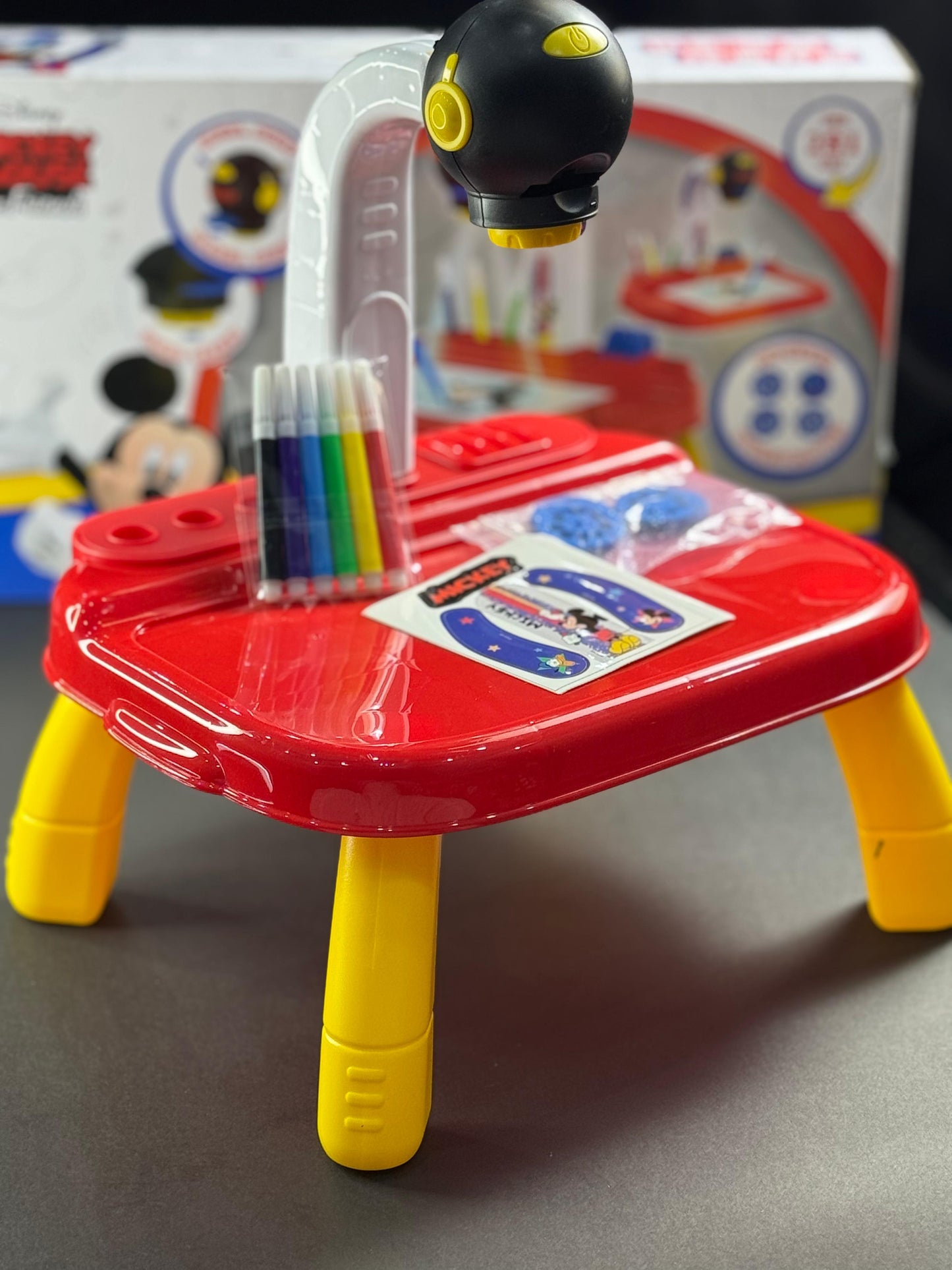 Disney Mickey's Magical Projector Art Table